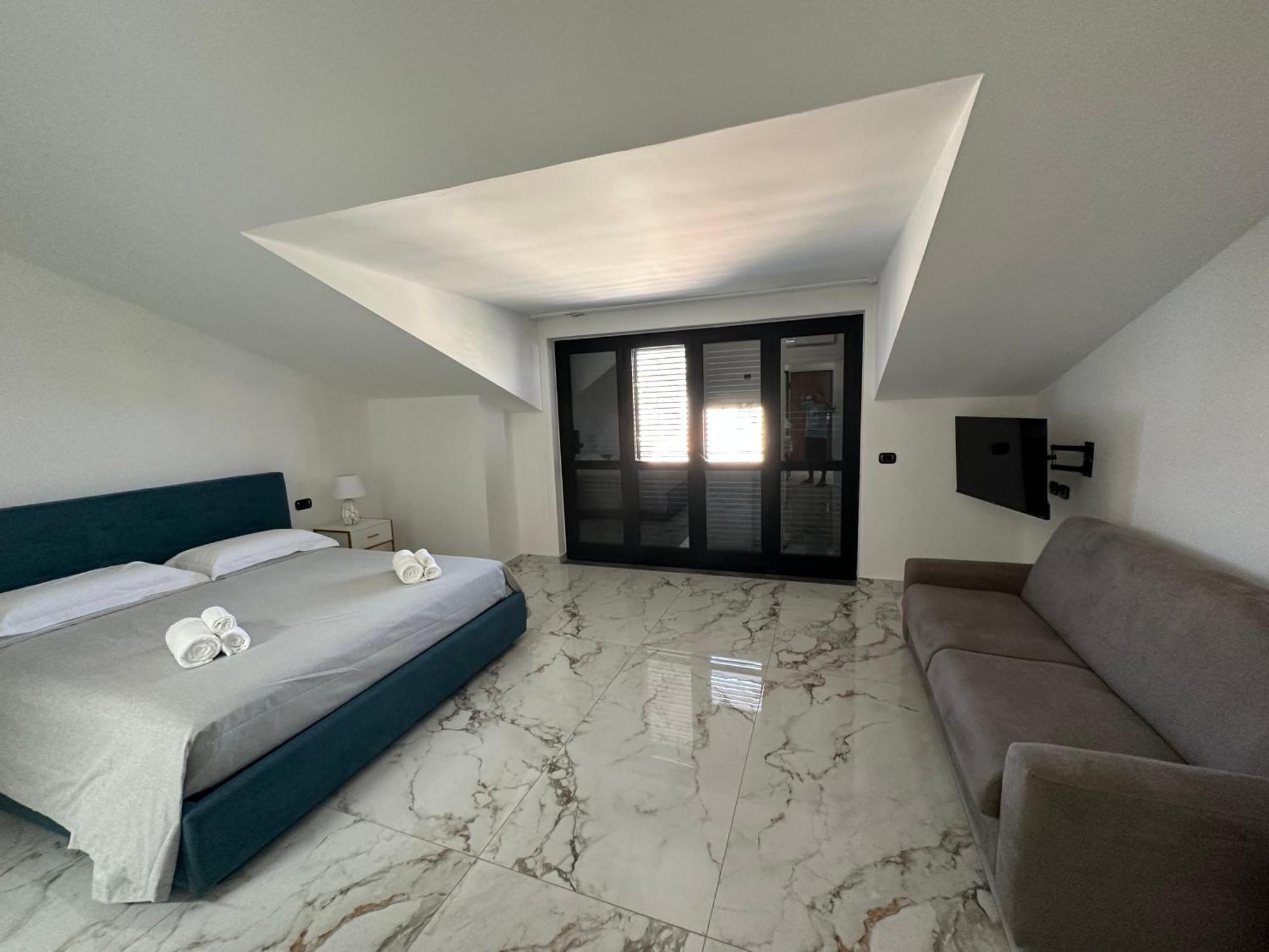 Alba Exclusive Place Hotell Bianco Exteriör bild